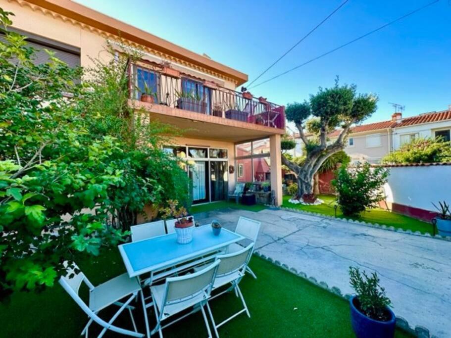 Appartement St Laurent แซงต์-โลรองต์-เดอ-ลา-ซาลองก์ ภายนอก รูปภาพ